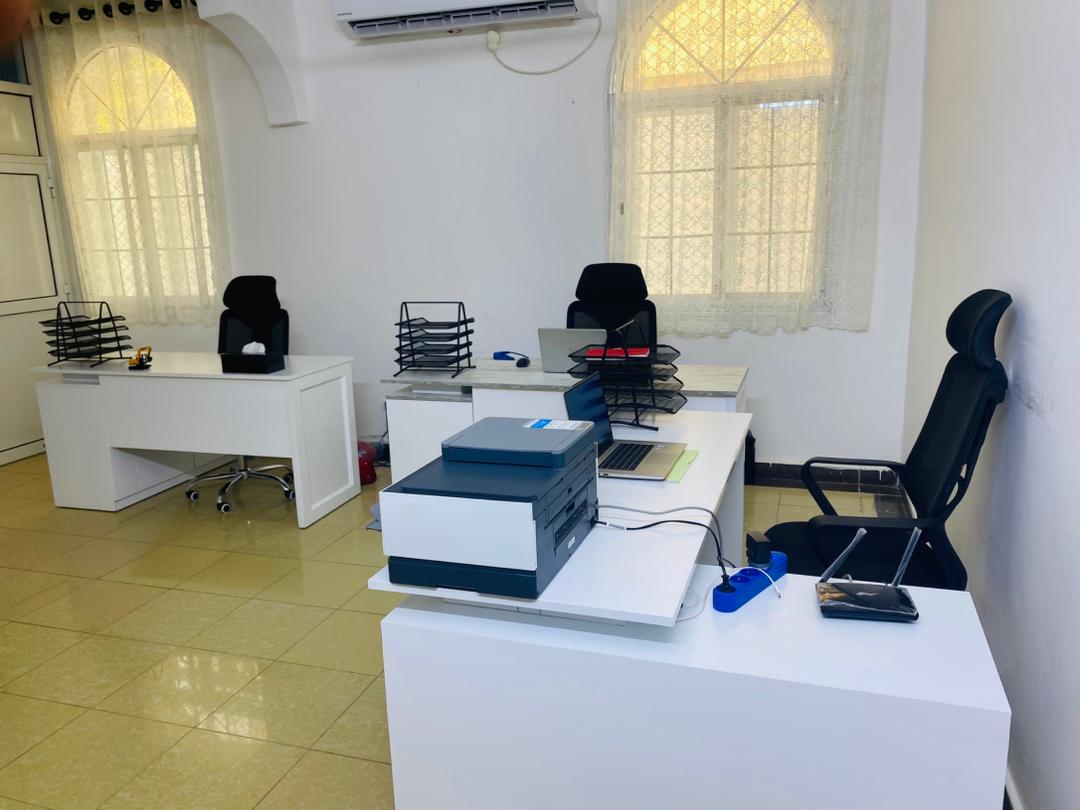 Bureaux de direction et mobilier pro – Design moderne sur-mesure