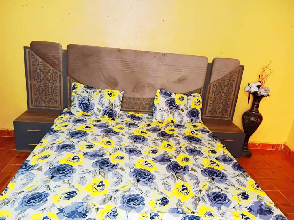 Meuble complet, salon inclus, prix négociable