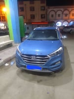 Hyundai Tucson 2016, diesel, boîte Automatique, faible kilométrage