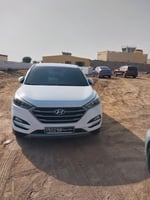 Hyundai Tucson 73000km, diesel, automatique, climatisée