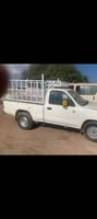 Toyota Hilux 2004, diesel, en très bon état