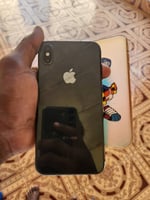 iPhone XS 256 Go, batterie 90%, négociable, 3 coques incluses