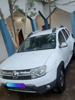 Renault Duster 2013, essence, 4WD, bas kilométrage