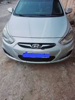 Hyundai Accent 2015, diesel, bien entretenu et économique