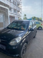 Suzuki Alto en excellent état, peinture neuve, pièces renouvelées