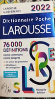 Dictionnaire Larousse 2022 en vente, 5000 FDJ négociable