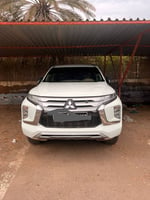 MITSUBISHI MONTERO SPORT