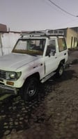 Toyota Land Cruiser 2005, 3L, excellent état, historique d'entretien complet