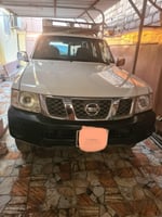 Nissan Patrol 2015 en excellent état