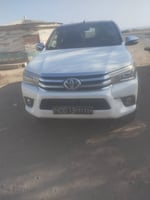 Toyota Hilux Revolution 2018, boîte manuelle, bon état