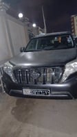 Toyota Prado 2016, manuel, négociable, excellent état