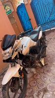 Moto Hunk 150cc, en excellent état à vendre