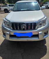 Toyota Prado Land Cruiser 2016, diesel, excellent état, options incluses