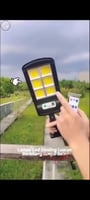 Lampadaire solaire LED à installation facile et économique