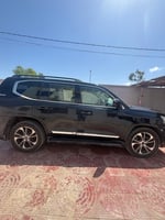Toyota Landcruiser V8 , diesel, boîte automatique, excellent état