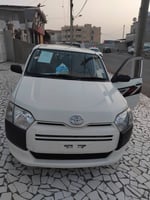 Toyota Probox 2017 importé de Dubaï, économique et climatisé à Djibouti