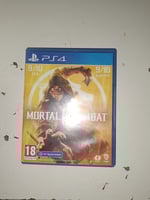 Jeu PS4 Mortal Kombat 11 en excellent état
