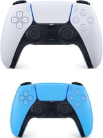 Deux manettes PS5 blanches et bleues, en excellent état