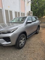 Toyota Fortuner 2016, automatique, diesel, faible kilométrage