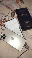 iPhone 12 Pro Max Blanc 256 Go, Batterie 85%, Garantie