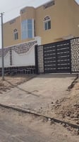 Maison 5 chambres, 2 SDB, grand balcon, parking à Hormuz