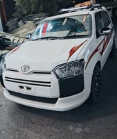 Toyota Probox 2017, importée de Dubaï, faible kilométrage, climatisée et économique