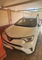 Toyota RAV4 VXR essence, automatique, toit ouvrant