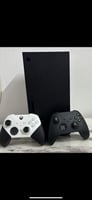 Xbox Série X 2 manettes, presque neuf