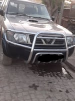Nissan Patrol GR 2012, diesel, boîte manuelle, climatiseur