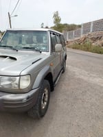 Hyundai Galloper , bon état, Gazoil, économique, climat, négociable