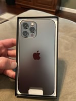iPhone 12 Pro Max Noir 256 Go, Batterie 82%, 2 mois d'utilisation