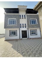 Appartement F3 de grand standing au village Lootah sécurisé