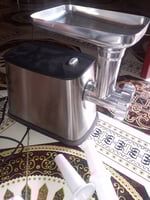 Hachoir à viande électrique inox, neuf
