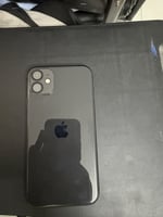 iPhone 11, excellent état, batterie 87%