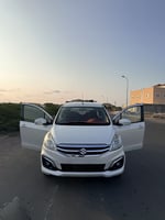 Suzuki Ertiga, bo&icirc;te manuelle, 7 places, 39 000 km seulement