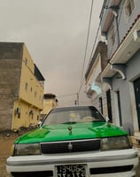 Toyota Mark 2 Taxi 2013, boîte Auto, gazoil. Entretien impeccable!