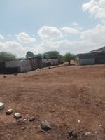 Terrain 300 m&sup2; &agrave; Douda jacel, titre foncier, prix n&eacute;gociable