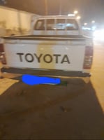 Toyota Hilux en excellent &eacute;tat, prix n&eacute;gociable