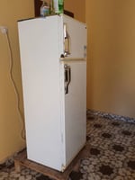 Réfrigérateur Kriazi en bon état, 2 ans d'utilisation