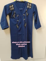 Abaya bleu marine, taille 4-4.5 ans, excellent &eacute;tat