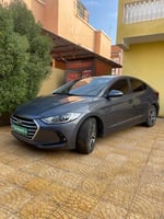 Location Hyundai Avante en excellent &eacute;tat