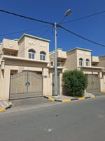 Villa haut standing s&eacute;curis&eacute;e &agrave; saba city pk13