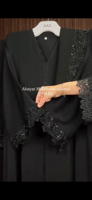 Pr&eacute;-commandes Collection Abayas, Robes & Sacs