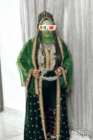 Robe traditionnelle y&eacute;m&eacute;nite en velours vert avec accessoires complets