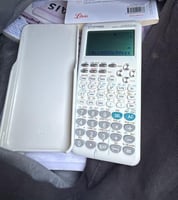 Calculatrice graphique presque neuve pour bacheliers