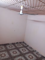 Studio &agrave; louer &agrave; Hayableh, chambre, toilette, cuisine