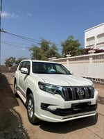 Toyota Land Cruiser Prado 2017, V6, en excellent &eacute;tat
