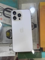 iPhone 16 Pro Max 256 Go, Batterie 91%, Prix Négociable