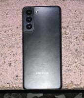 Samsung S21 Ultra 5G, excellent état + Redmi Note 11 Pro offert