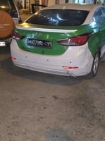 Hyundai Avante 2013 en excellent état